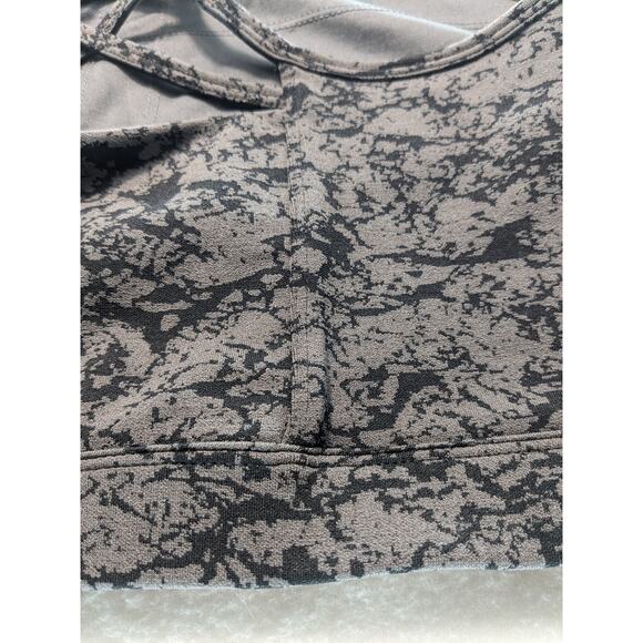 MTA Sport Bras Women's Large 2 pack Yoga tops purple black grey Nwot - Picture 14 of 16